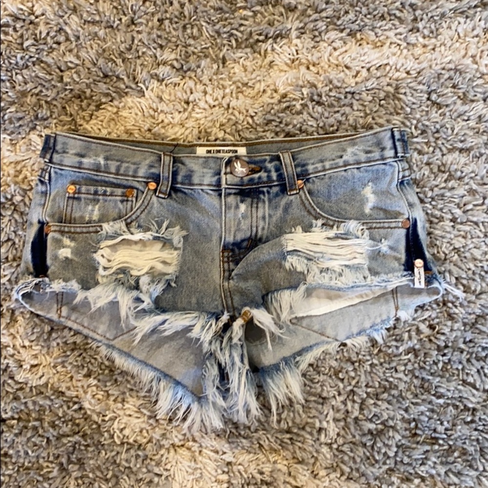 One teaspoon shorts!